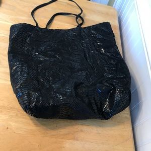 Black snakeskin pocketbook